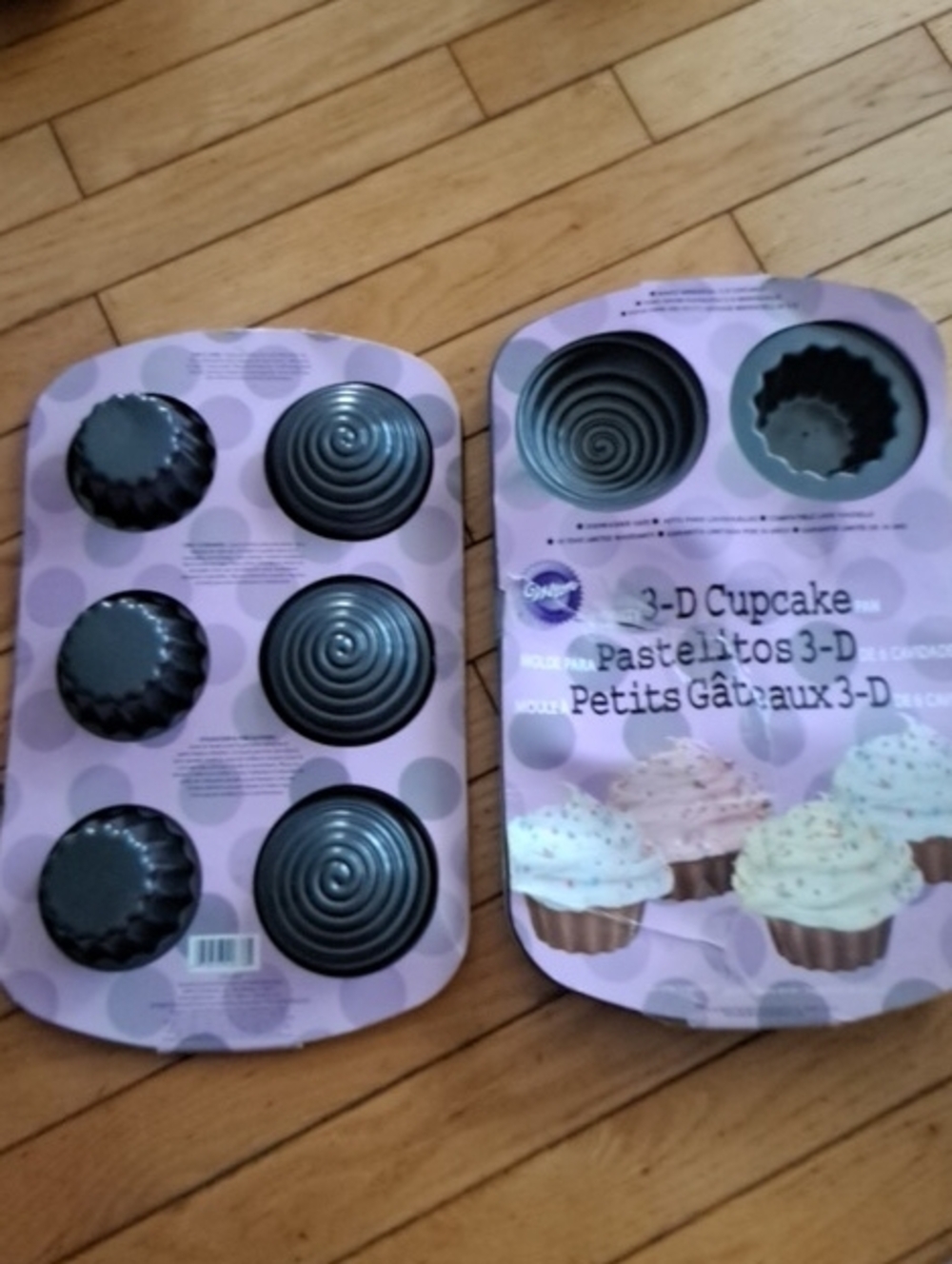 3-D Cupcake Molds